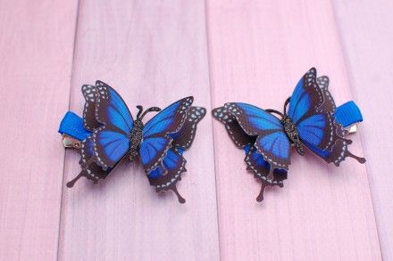 
Стильные, модные и яркие бабочки из плотной ткани синего цвета для маленьких мо. . фото 3