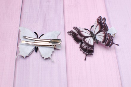
Стильные, модные и яркие бабочки из плотной ткани белого цвета для маленьких мо. . фото 4