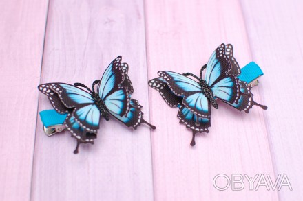 
Стильні, модні і яскраві метелики із цупкої тканини блакитні для маленьких модн. . фото 1