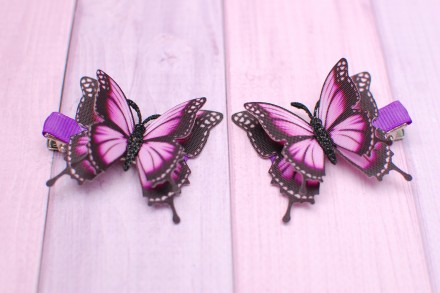 
Стильные, модные и яркие бабочки из плотной ткани фиолетовые для маленьких модн. . фото 3