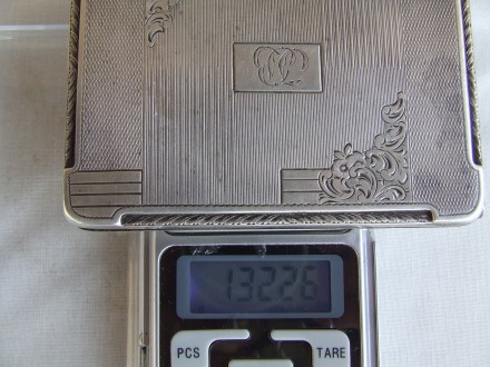 Портсигары серебро 900 проба раз. 11х8 см. вес 132.5 гр.начало 1900г
Все вопрос. . фото 6