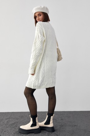 Вязаное платье-туника в стиле оверсайз подарит тебе максимум тепла и уюта в сезо. . фото 3