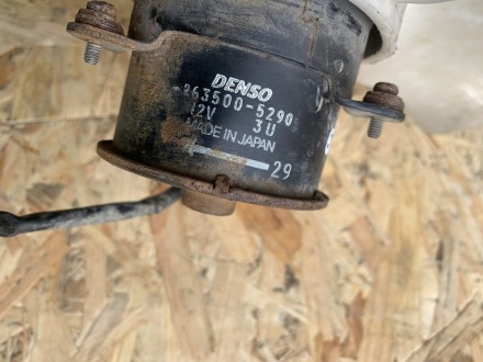 В наявності вентилятор кондиціонера Mazda 626 GF
Denso 263500-5290
Без пошкоджен. . фото 4