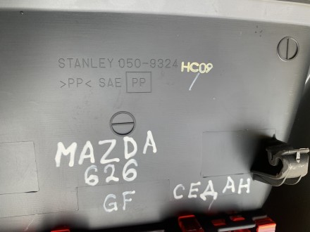 В наявності стоп сигнал задній центральний Mazda 626 Седан 
050-9324
Stanley
Без. . фото 4