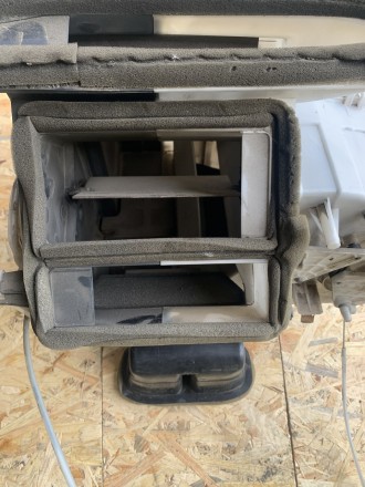 В наявності корпус радіатора обігрівача / пічки з радіатором 
Mazda 626 GF 
Без . . фото 7