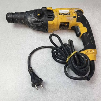 Перфоратор Б/У Dewalt D25133K. Київ. фото 1 Перфоратор Б/У Dewalt D25133K. Київ. фото 1