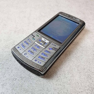 Телефон, поддержка двух SIM-карт, экран 2.4", разрешение 320x240, камера 0.30 МП. . фото 10