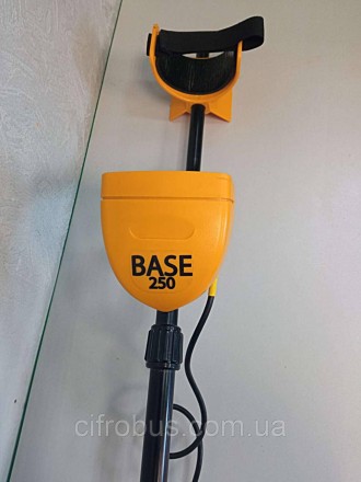 Base 250 построен по схеме VLF. Рабочая частота 8,5 кГц. Цифровой, но без вывода. . фото 7