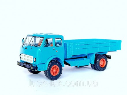 Масштабна колекційна модель вантажного самосвального автомобіля КАМАЗ 5511 у мас. . фото 3