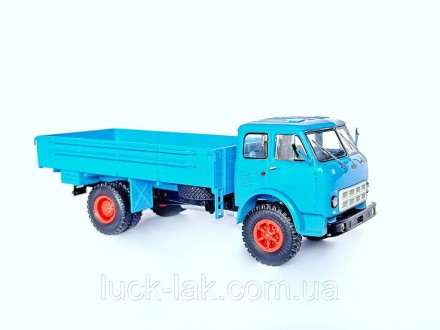 Масштабна колекційна модель вантажного самосвального автомобіля КАМАЗ 5511 у мас. . фото 2