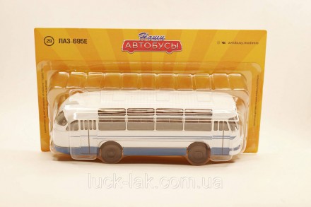 Масштабна колекційна модель автобуса середнього класу ЛАЗ 695Е в масштабі 1:43 (. . фото 9