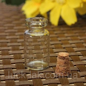 Стеклянная миниатюрная баночка с деревянной пробкой для хранения мелочей или соз. . фото 5