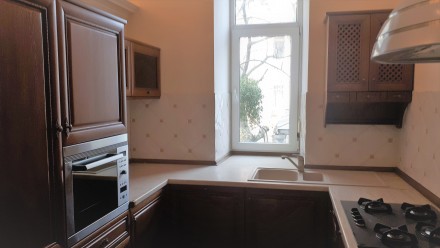 Сдам квартиру под офис на ул. Грушевского, 16, (напротив Верховной Рады), 124 кв. Липки. фото 2