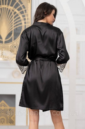 Короткий халат Реджина 3903 Mia-Amore виконаний із сумішевого шовку. Низ рукавів. . фото 3