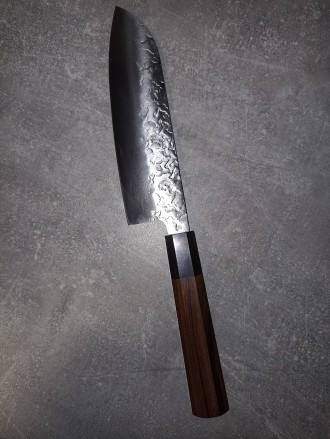 Японский нож Santoku,ніж Santoku,ніж Сантоку ,Нож Сантоку

Оригинальная аутент. . фото 8