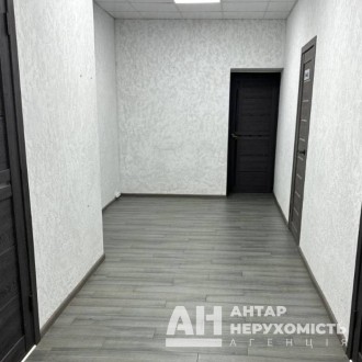 Здається в оренду 4-к комерційне приміщення в Кропивницькому (р-н Центр)

. . фото 4