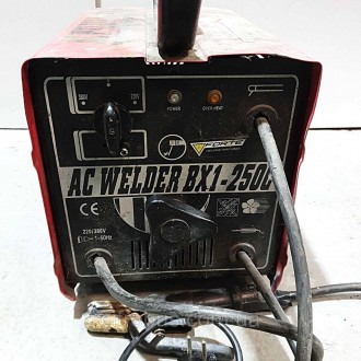 Тип	трансформатор зварювальний
Напруга	220 В, 380 В, 220/380 В
Комплектація	щітк. . фото 4