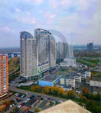 Оренда видового офісу з панорамою на Дніпро та Київ в елітному жк Оазис по просп. . фото 9