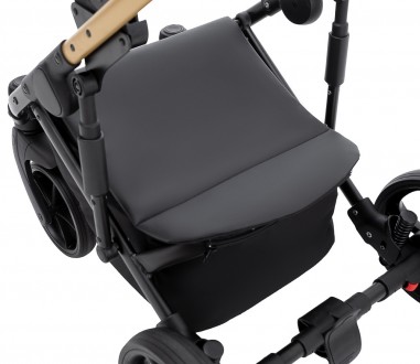 Bair Onyx - современная коляска с широким функционалом по очень приятной цене.В . . фото 10