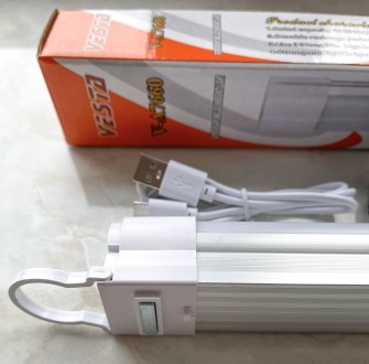 Светодиодная LED лампа 62pcS SMD LED(5.4W) 2*Lithium batery =4000mAH0.8M USB CHA. . фото 6