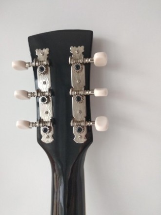 Гитара шестиструнная Veston. . фото 4