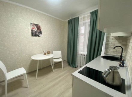 Продається 2-кімнатна квартира в Шевченківському районі, за адресою вул. Петропа. . фото 6