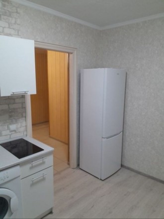 Продається 2-кімнатна квартира в Шевченківському районі, за адресою вул. Петропа. . фото 4