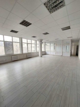 Площа 133,3 кв.м.
Під офіс, студію танців, йоги, дитячого центру розвитку і т.д. . фото 2