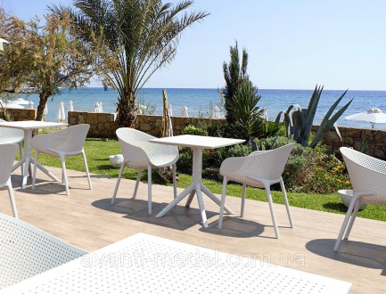 Комплект пластиковой мебели для кафе Siesta Sky with Sky 70 White, Турция (стол . Одесса. фото 1 Комплект пластиковой мебели для кафе Siesta Sky with Sky 70 White, Турция (стол . Одесса. фото 1