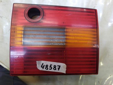 Фонарь задний внутренний правый Volkswagen Passat (B4) 1993-1996 000048587. . фото 3