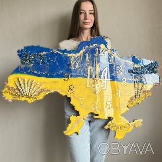 Настенные часы "Карта Украины" – это воплощение красоты эпоксидной смолы в сочет. . фото 1