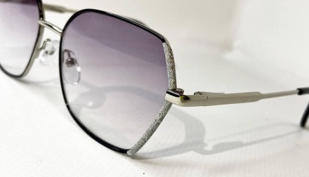 Корректирующие женские очки геометрия
	материал оправы: металл;
	линзы полимерны. . фото 4