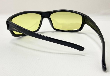 Солнцезащитные мужские очки
	пол: мужские;
	материал оправы: пластик;
	цвет линз. . фото 4