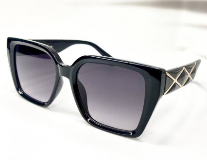 Солнцезащитные женские очки с градиентной тонировкой
	защита от ультрафиолета uv. . фото 2