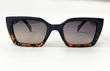 Солнцезащитные женские очки с градиентной тонировкой и поляризацией
	защита от у. . фото 3