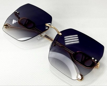 Солнцезащитные женские квадратные тонированные очки
	защита от ультрафиолета uv4. . фото 5