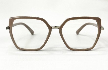 Корректирующие женские квадратные очки фотохромные с тонкими дужками
	материал о. . фото 6