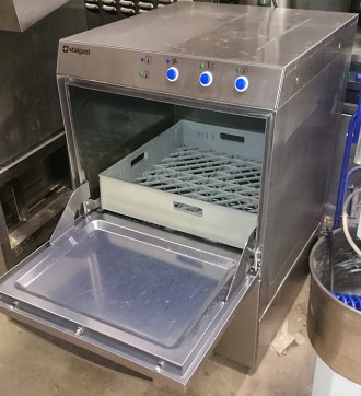 Посудомоечная машина Stalgast, б/у, 2019г.в.
В отличном состоянии
Моющие рукав. . фото 7