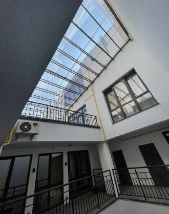 Агентство UA.estate пропонує придбати 4-кімнатну квартиру у Львові та стати її в. Подзамче. фото 5