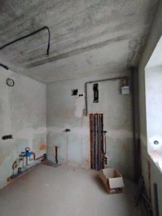 Агентство UA.estate пропонує придбати 1 кімнатну квартиру у Жовкві та стати її в. . фото 4