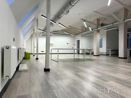 Аренда современного офиса в центре Киева на Подоле в Бизнес Центре класса " В " . Подол. фото 1