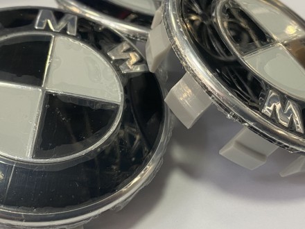 Колпачки в диски BMW с фрагментами белого и чёрного цвета по центру, подходят ка. . фото 6