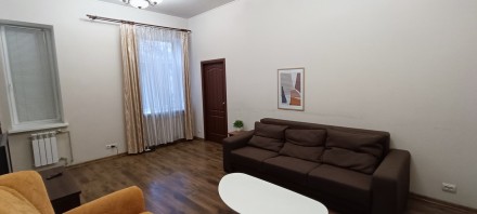 Продам 2-к квартиру з автономним опаленням в Центрі/Старокозацька. Дніпро. фото 1 Продам 2-к квартиру з автономним опаленням в Центрі/Старокозацька. Дніпро. фото 1