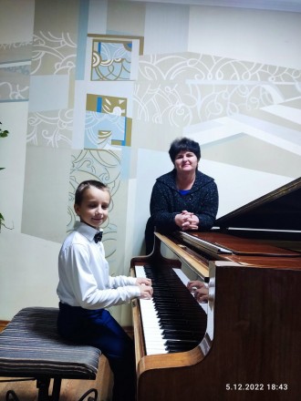 Приватні уроки по фортепіано для дорослих та дітей у вас вдома,я викладач по кла. . фото 8