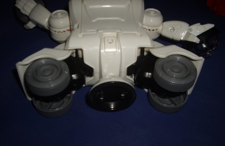 1) Музична іграшка - Робот - висота- 18 см,ширина- 27 см. Працює на з-х пальчико. . фото 7