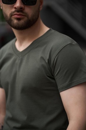 Мужская футболка с v-образным вырезом горловины хлопок классическая однотонная п. . фото 4