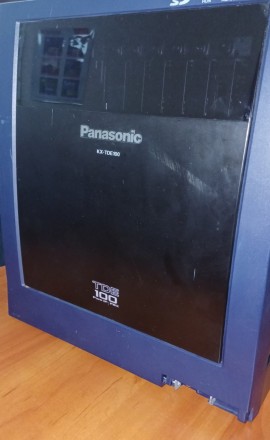 Panasonic KX-TDE100 – цифрова офісна телефонна станція з підтримкою IP.

. . фото 4