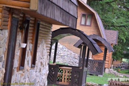 Продаж туркомплексу в Карпатському регіоні із мінеральною водою.. Буденець. фото 1 Продаж туркомплексу в Карпатському регіоні із мінеральною водою.. Буденець. фото 1
