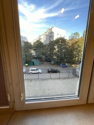 1-кімнатна квартира в ЖК Вернісаж. 
Загальна площа 55м2, розташована на 2 поверс. Киевский. фото 11