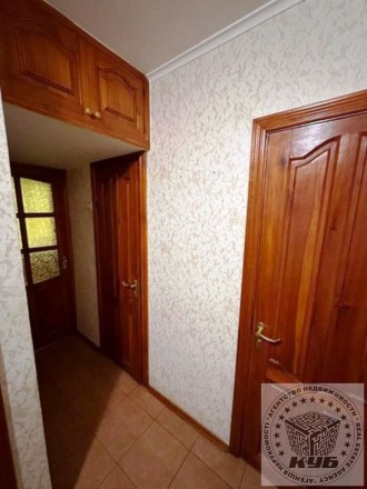 Продам 3-кімнатну квартиру, Пр-т Леся Курбаса 12Б, Святошинський р-н, площа квар. . фото 4